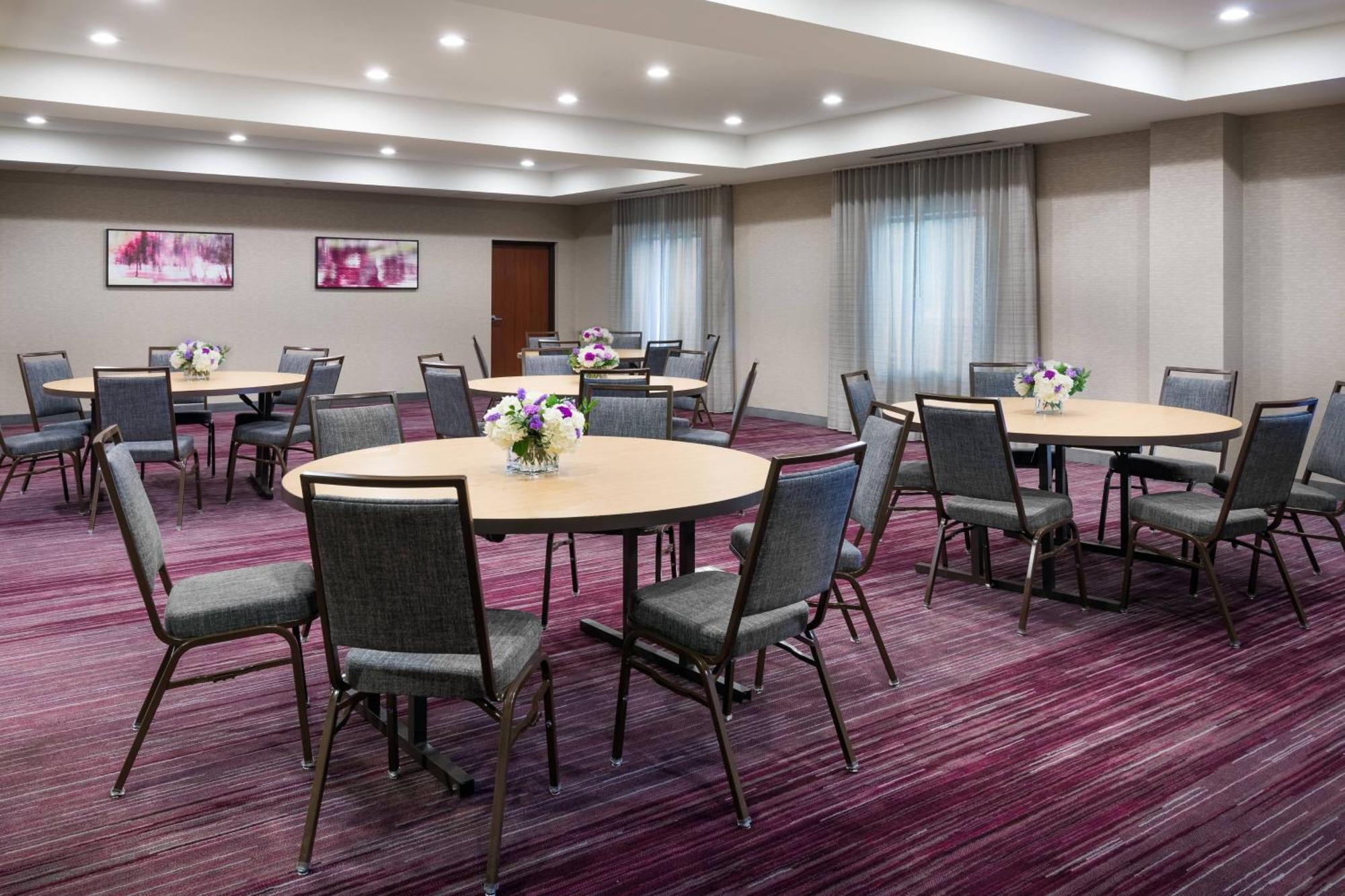 Courtyard By Marriott Buffalo Airport Cheektowaga Εξωτερικό φωτογραφία