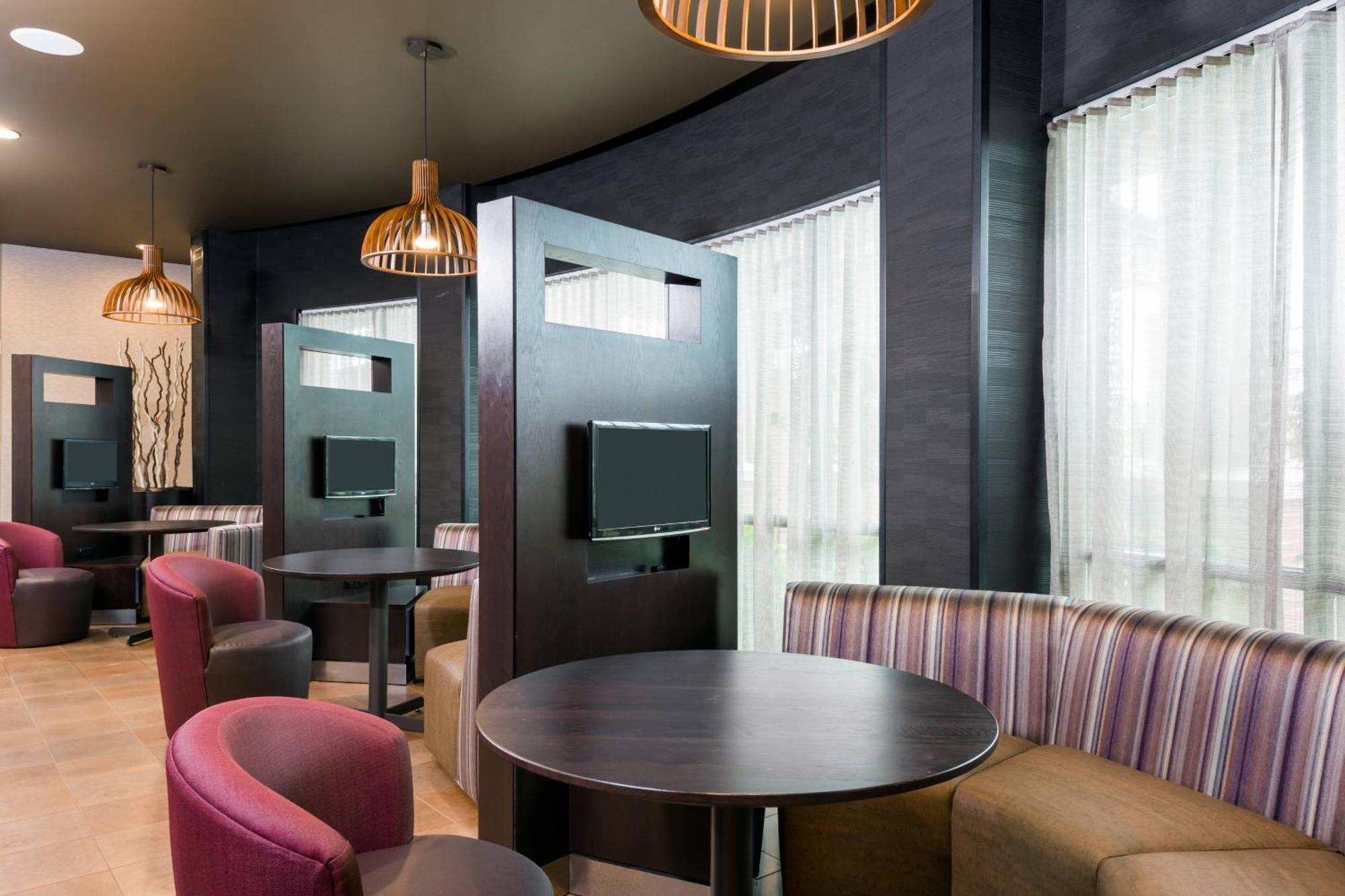 Courtyard By Marriott Buffalo Airport Cheektowaga Εξωτερικό φωτογραφία