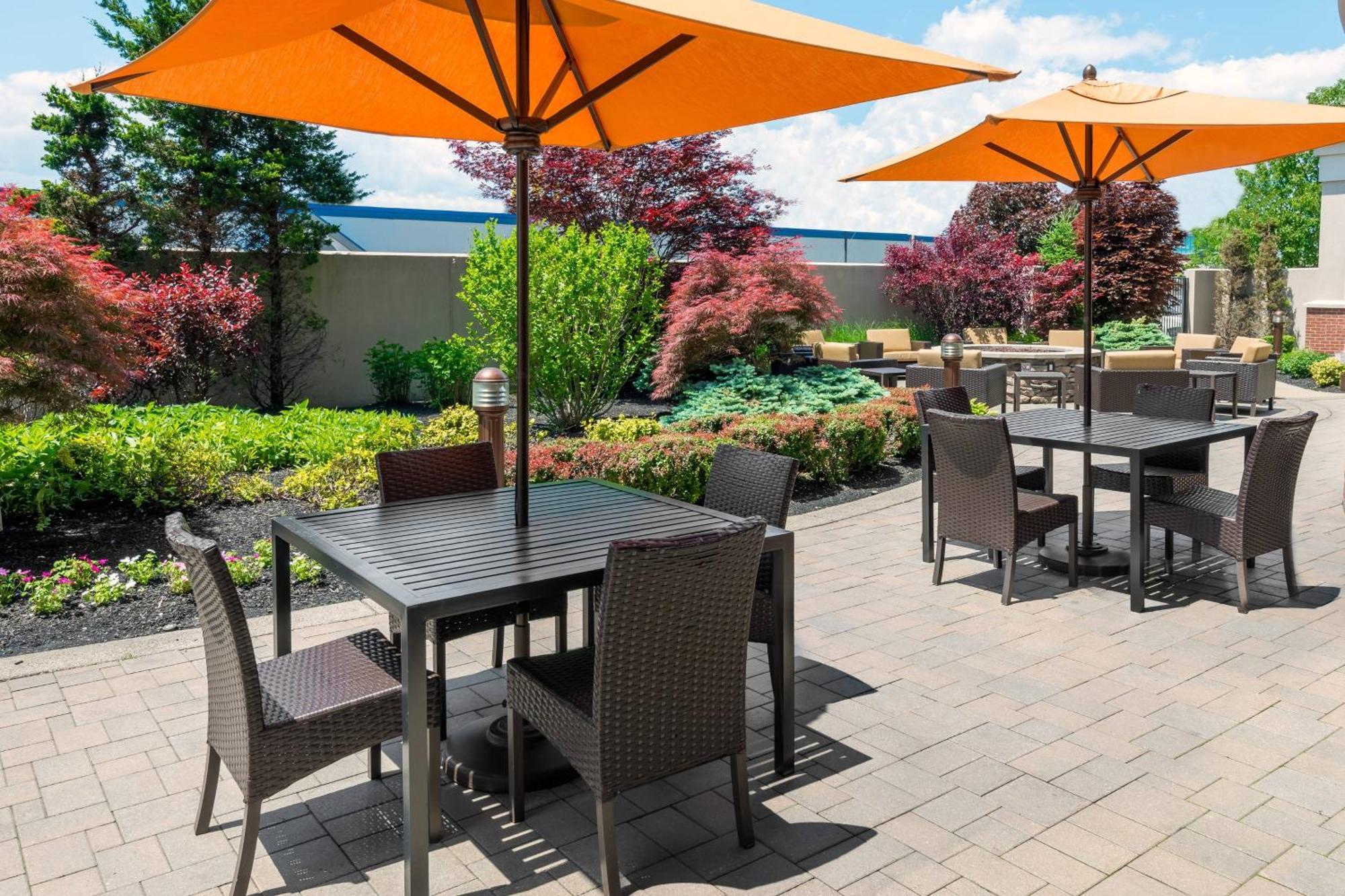 Courtyard By Marriott Buffalo Airport Cheektowaga Εξωτερικό φωτογραφία